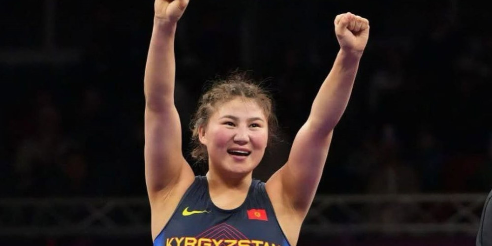 Кыргызстандык эки балбан кыз Азия чемпионатынын финалында