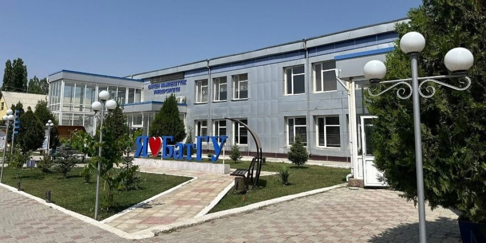 УКМК: Баткен Мамлекеттик университетинен 2 170 студент окуудан чыгарылды