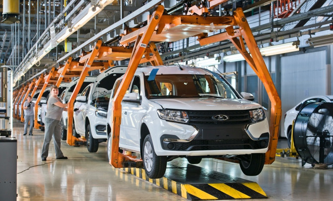 «АвтоВАЗ» планирует сборку автомобилей Lada в Кыргызстане