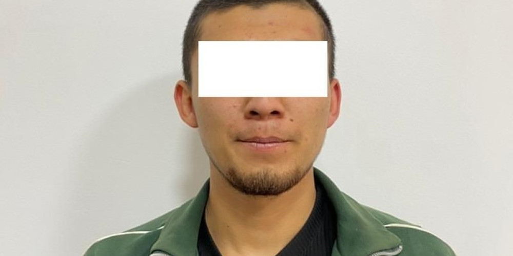 Кызыл-Кыяда жашы жетпеген кызды тоногонго шектелип 22 жаштагы жигит кармалды