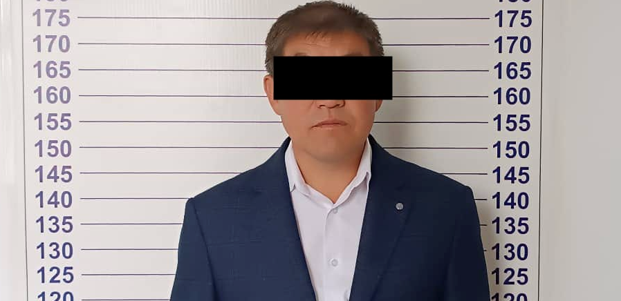 Зыян 775 миң сом. Ошто кызмат абалынан кыянаттык менен пайдаланган айыл башчысы кармалды 