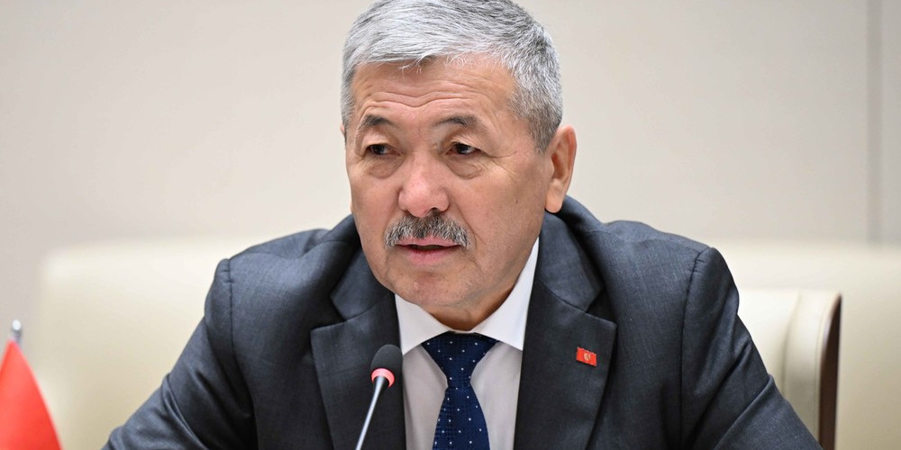 Министрлер кабинетинин төрагасы расмий сапары менен Беларуска барат