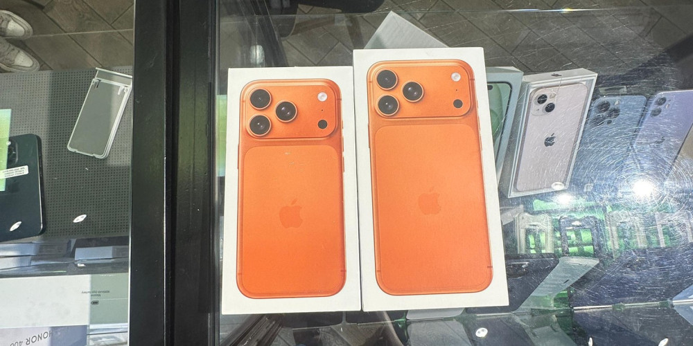 Кыргызстанга iPhone 17 Pro Max телефондорун мыйзамсыз алып кирүүгө аракет кылышкан
