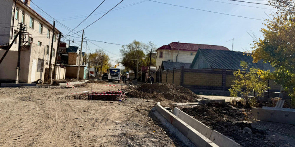Бишкекте Леваневский көчөсүндө капиталдык оңдоо иштери жүрүүдө