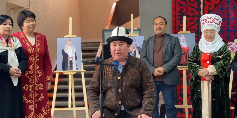 Таласта улуттук баалуулуктарды даңазалаган көргөзмө өттү