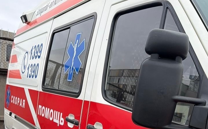 ЖКККББгы мыйзамсыз жарык берүүчү каражаттарды орнотуп алган тез жардам унааларын айып короо жайына киргизди