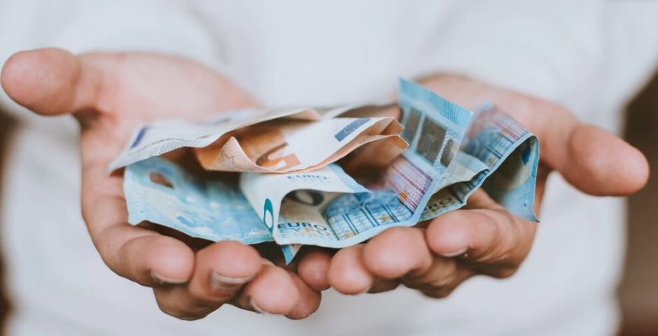 За три года Минтруд помог мигрантам получить 134 млн рублей