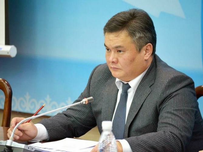 Жогорку Кеңештин мурдагы депутаты Марат Аманкулов дүйнө салды