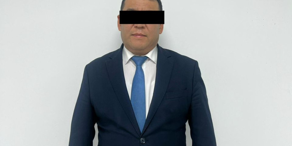 Задержаны аким Бакай-Атинского района и другие должностные лица