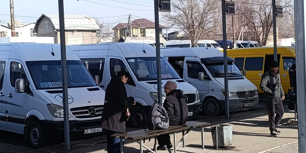 В Бишкеке проверили маршрутки по направлению Токмок – введены дополнительные рейсы