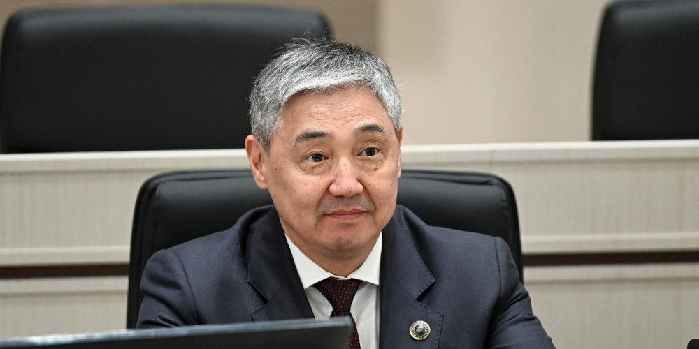 Алмаз Бакетаев избран председателем Национального банка Кыргызстана