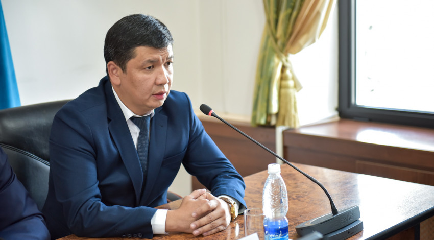 Стала известна зарплата мэра Бишкека