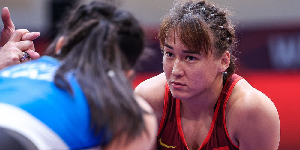 Кыргызстанка Нурзат Нуртаева вышла в полуфинал чемпионата Азии по борьбе в Бишкеке