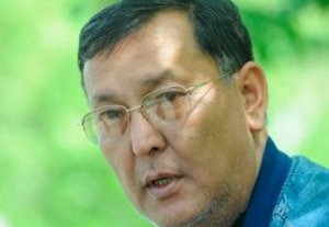 Курманбек Бакиевдин бир тууган иниси Ахмат Бакиев каза болду