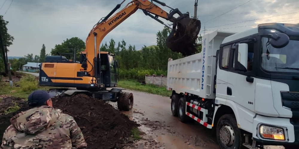 В Узгенском районе после ливней подтоплены 65 домов