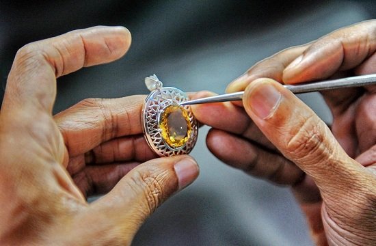 В Кыргызстане расширены меры поддержки ювелирной отрасли