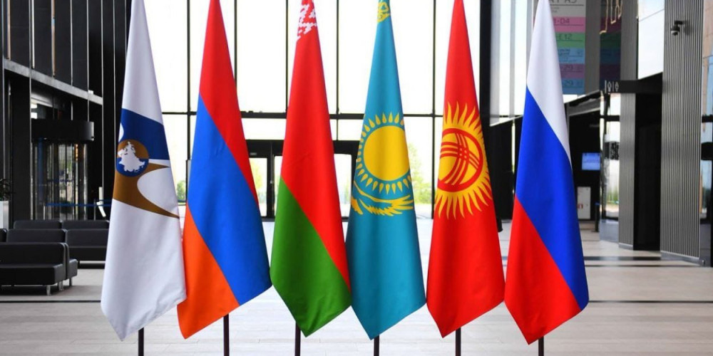 В ЕАЭС продлили нулевые пошлины на ввоз топлива до 2027 года