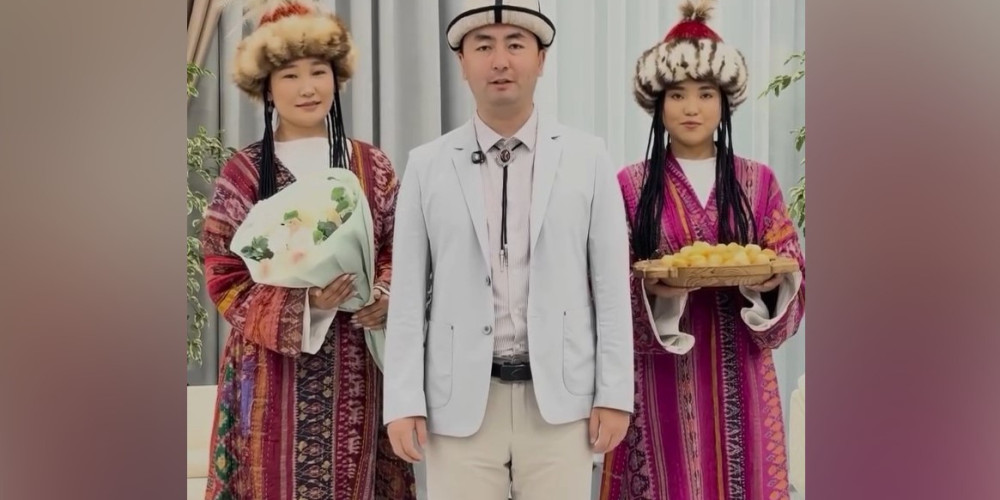 Эпос «Манас» впервые перевели на хинди