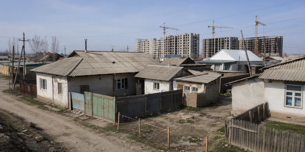 Сокулук районунун тургуну: Айыл жергесинде жер маселеси шишип, жарылайын деп турат