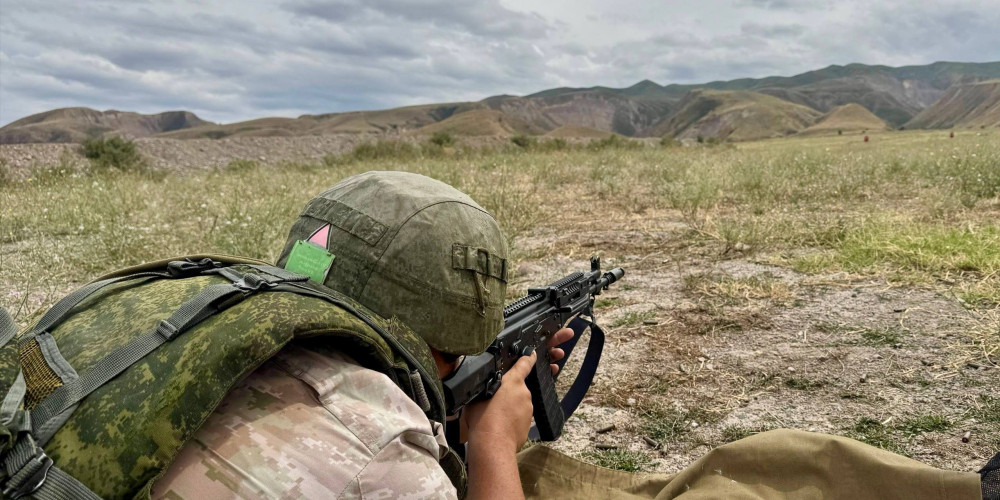 Российские военные в Кыргызстане провели стрельбы перед учениями ОДКБ
