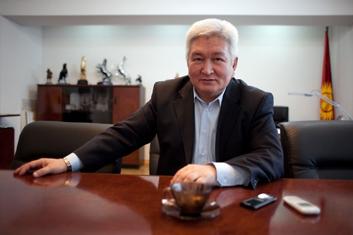 Феликс Кулов: аренда земли иностранцам не означает ее продажу