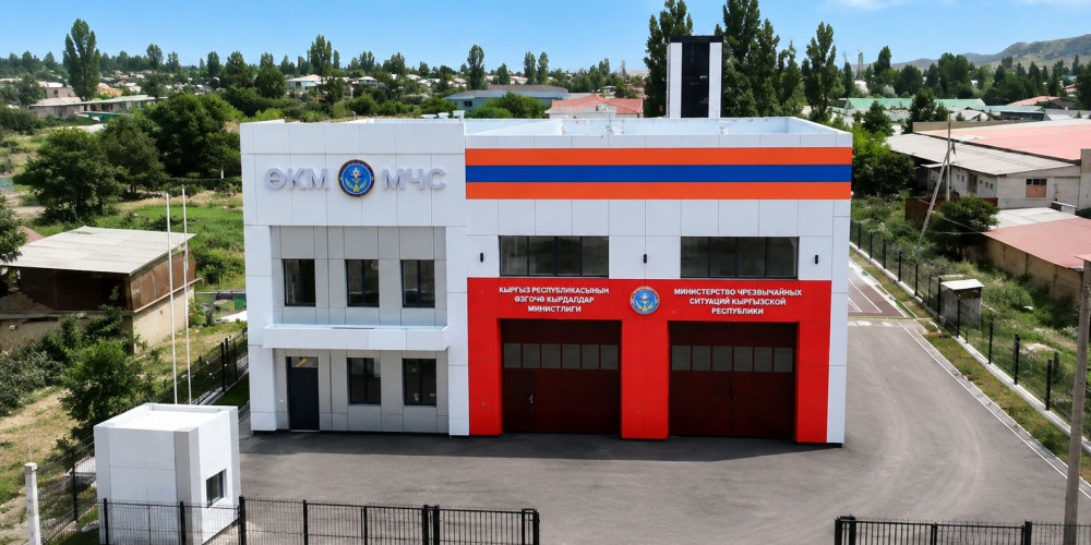 В Кыргызстане одновременно строят 17 новых объектов МЧС