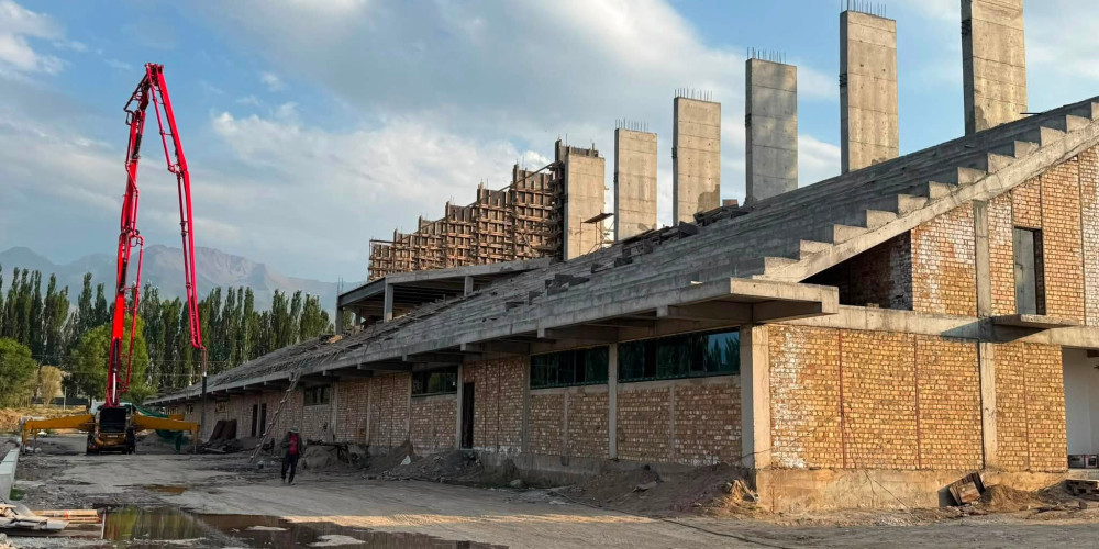 В Кочкорском районе одновременно строят 21 новый объект