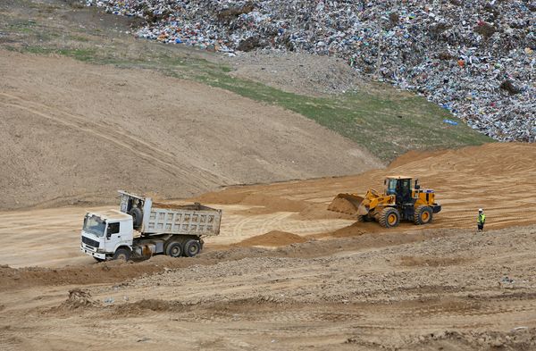 В Оше началось строительство нового санитарного полигона