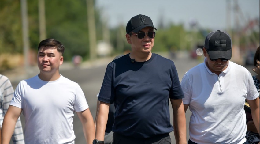Мэр Бишкека поручил ускорить строительство дорог, школ и детсадов