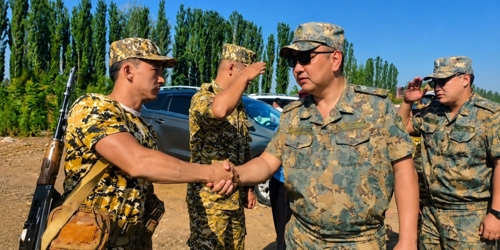 В Араванском районе укрепляют более километра берега реки Араван-Сай