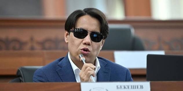 Бекешев призвал Минюст не штрафовать ТСЖ, НПО и религиозные организации за несданные сведения о бенефициарах