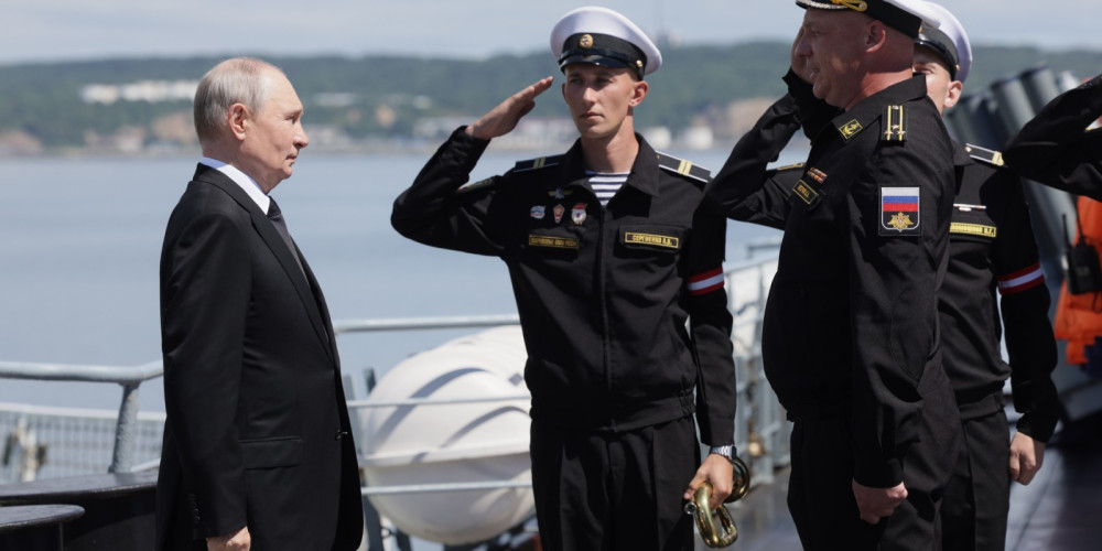 «Залп „Варяга“ услышан»: заявление Путина об ответном захвате кораблей всполошило Запад