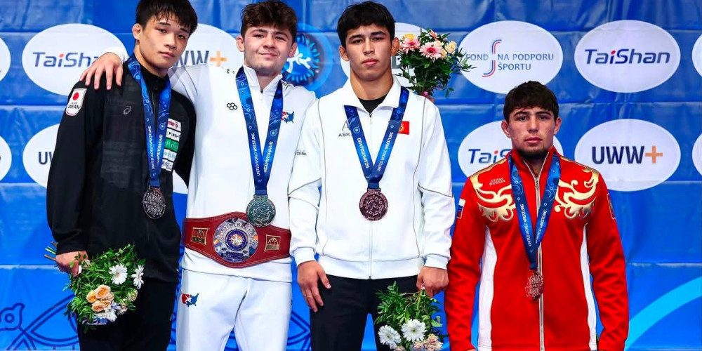 Кыргызстанский борец Иса Исаков стал бронзовым призёром чемпионата мира U20