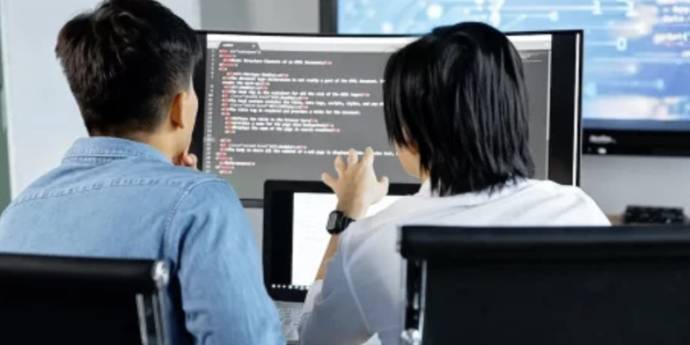 На IT-специальности в Кыргызстане зачислены почти 3,5 тысячи абитуриентов