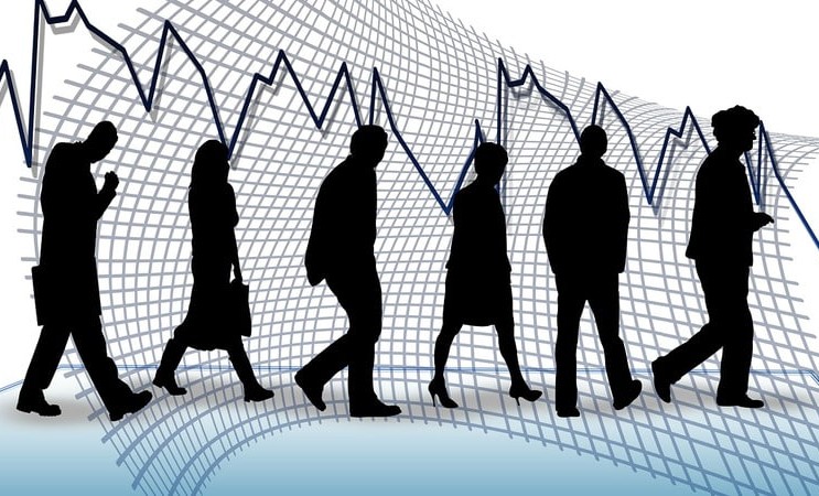 Число зарегистрированных безработных в Кыргызстане сократилось на 17%