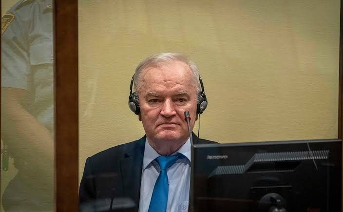 Умер бывший командующий армией боснийских сербов Ратко Младич