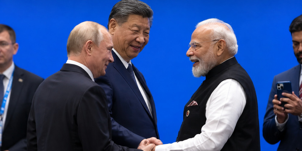 The Economic Times: встреча Моди, Си и Путина в Бишкеке может стать важным сигналом для США