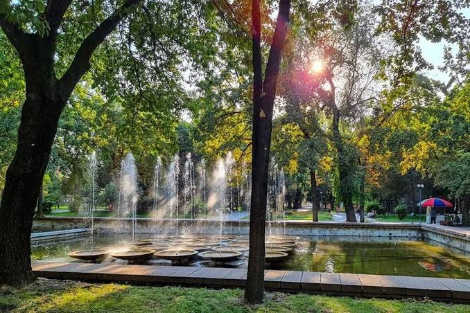 Благоустройство Дубового парка в Бишкеке планируют завершить до 10 сентября