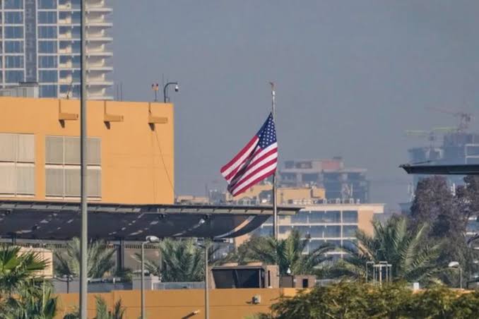 Посольства США в 10 странах Ближнего Востока предупредили о возможной резкой эскалации
