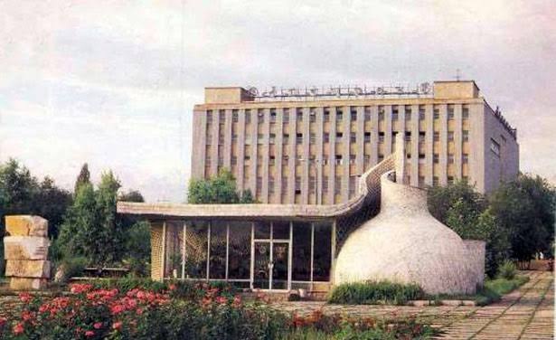 Мэрия Бишкека хочет вернуть знаменитую «Улитку»: будет или кафе, или сувенирный магазин