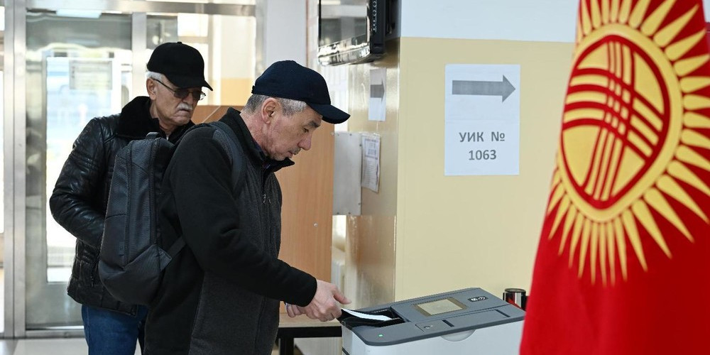 Жогорку Кеңеш президенттик шайлоонун күнүн бекитти