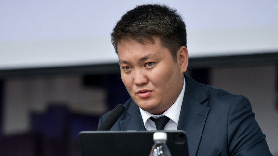 Экс-вице-мэру Бишкека Азамату Кадырову предъявили обвинение в злоупотреблении должностью в особо крупном размере