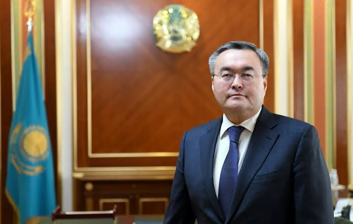 Казахстан попросил Украину не допускать атак на суда с казахстанской нефтью в Черном море