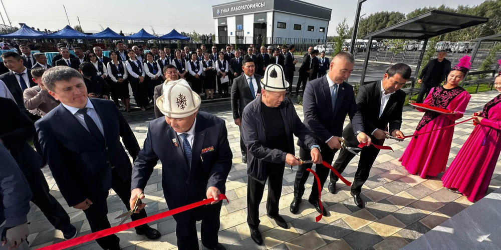 В Оше открыли новый комплекс для регистрации авто, экзаменов на права и госуслуг