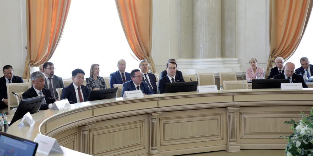 Саммит глав государств СНГ пройдет 9 октября в Туркменистане