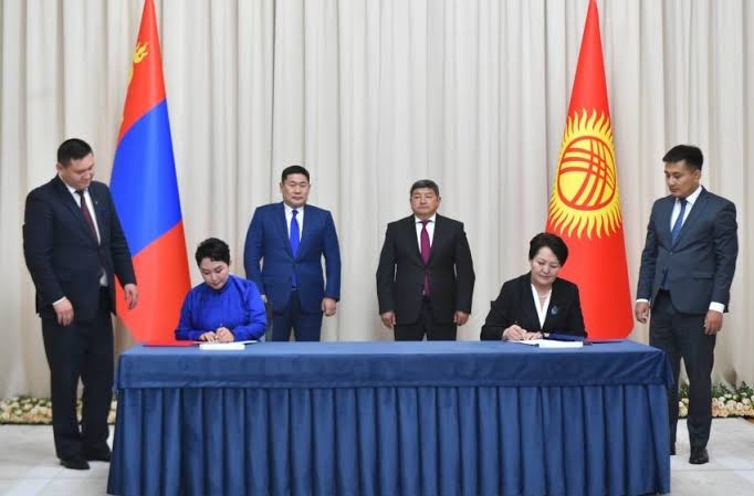 Кыргызстан и Монголия расширят сотрудничество в сфере образования