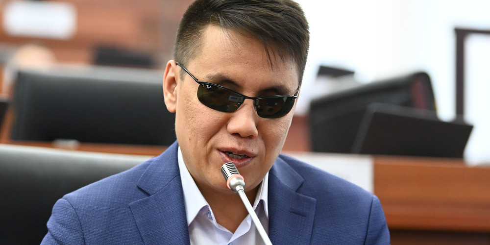 Бекешев напомнил, что «каждый мужчина должен быть хозяином своего полового органа»