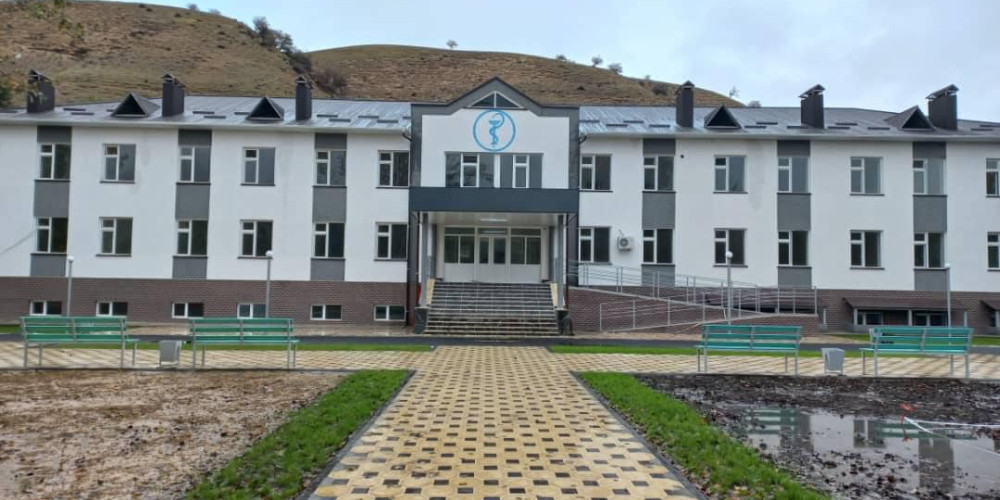 В селе Ооган-Талаа Базар-Коргонского района открыта современная больница
