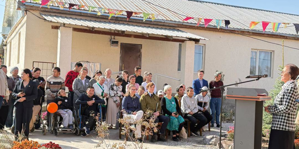 В социальной деревне «Манас» открыт четвертый экологический дом для людей с инвалидностью