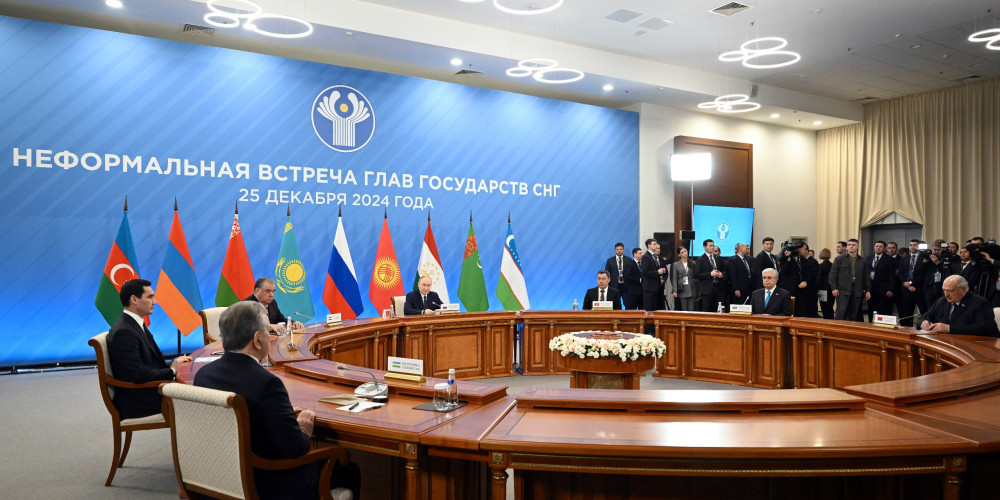 Садыр Жапаров Россияда КМШ өлкөлөрүнүн лидерлеринин бейформал жолугушуусуна катышты